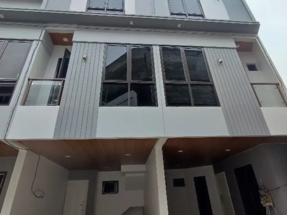 rumah murah di jual strategis di jakarta puat sawah besar dwiwarna