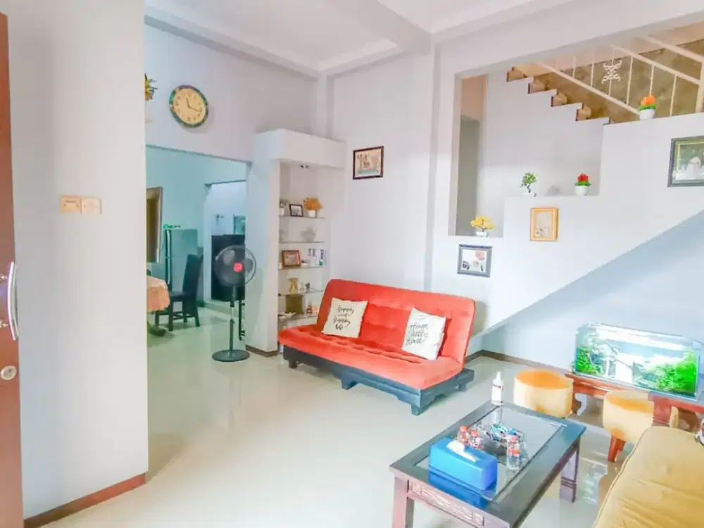 Dijual Rumah TPI WIYUNG Sby barat. Stratwgis dekat pintu tol gunungsari, pakmall, dekat Nathos dll