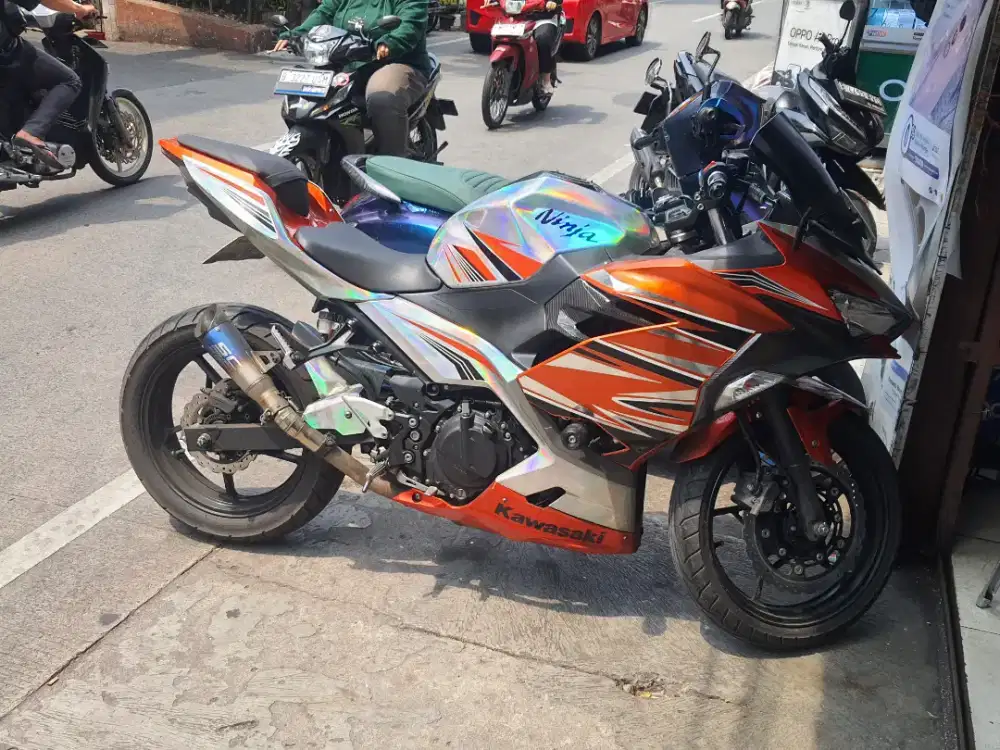 Kawasaki ninja 250 new