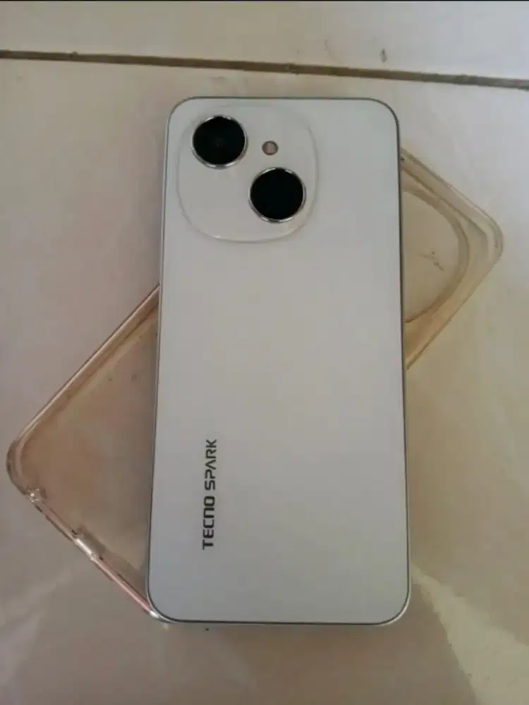 Tecno spark go 1 4/128