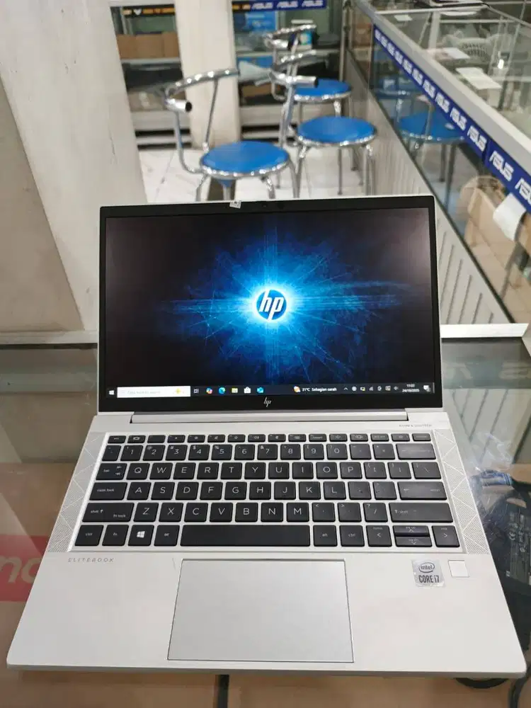 LAPTOP HP ELITEBOOK 830 G7 CORE i7 Gen 10 RAM 32 GB SSD 256GB 13,5 WI
