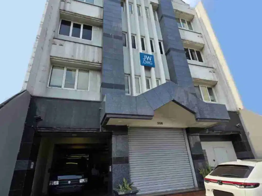 GEDUNG KANTOR TANJUNG DUREN RAYA. SIAP PAKAI. PUSAT STRATEGIS.