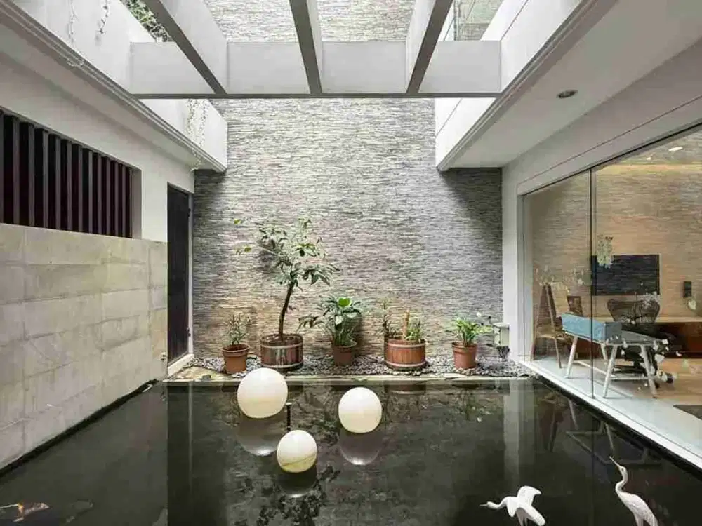 Gandaria Rumah Siap Huni Dalam Komplek Depan Taman Lokasi Strategis