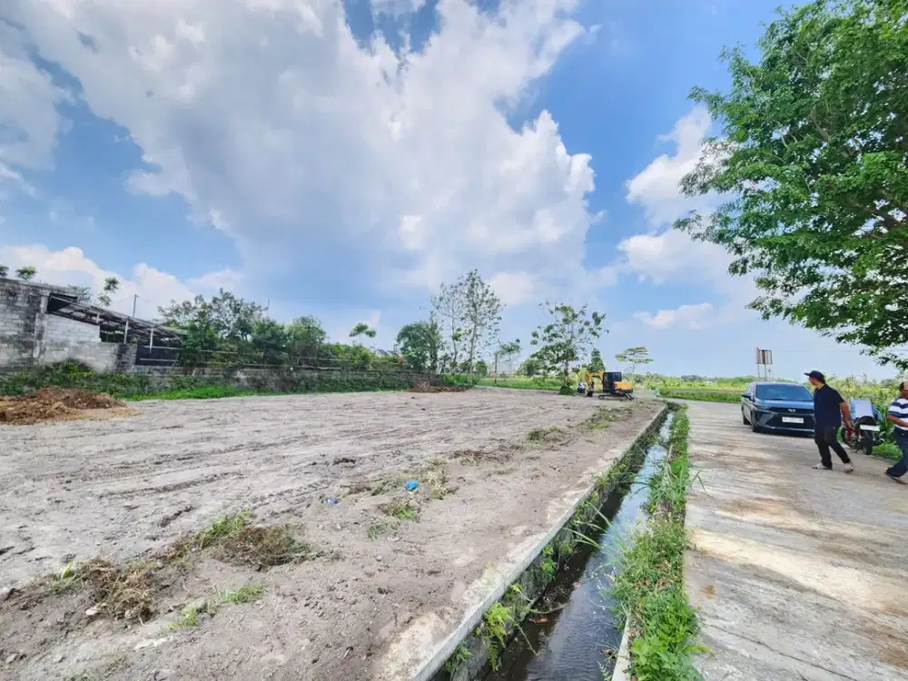 Dekat Lapangan Klidon dan UII Tanah Jogja di Kaliurang KM 12