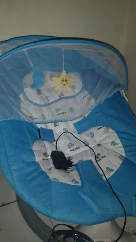 Bouncer, ayunan Bayi second mulus