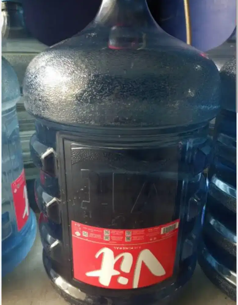 Galon bekas merk vit