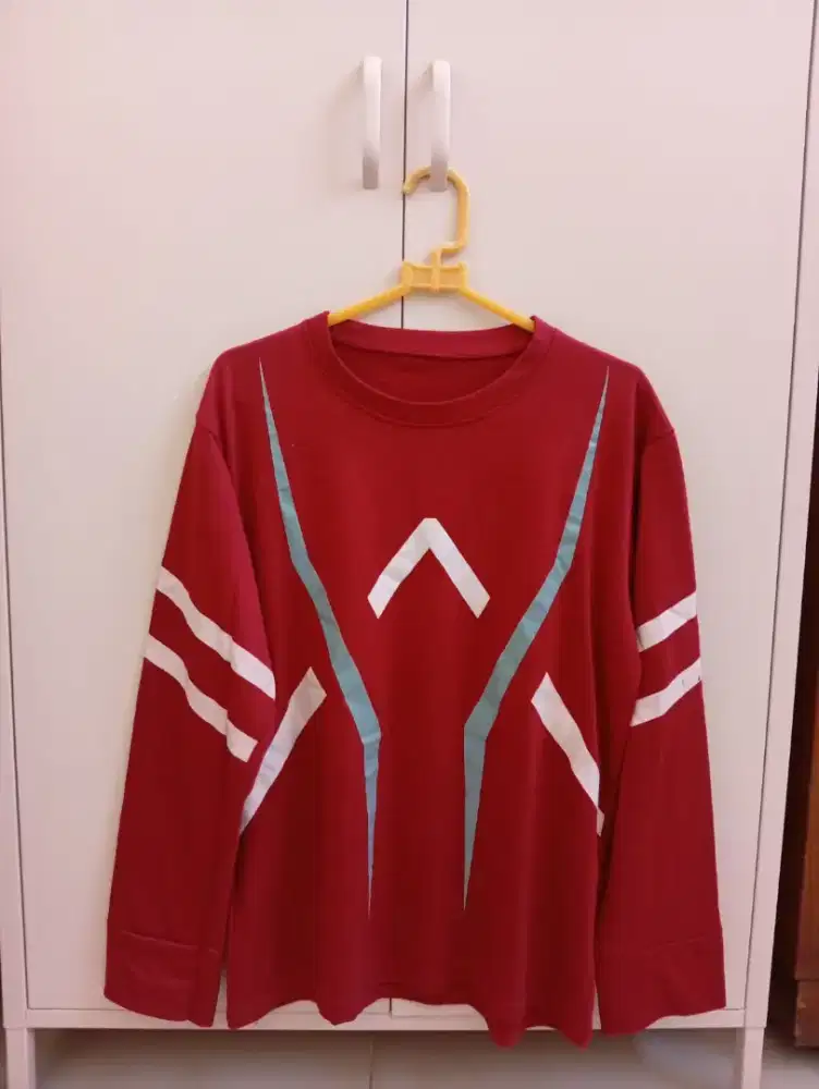 Kaos lengan panjang pria