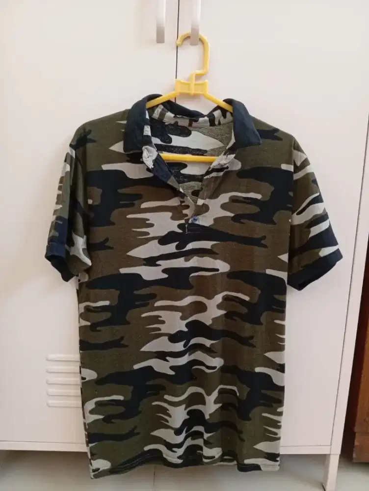 Kaos Krah army pria