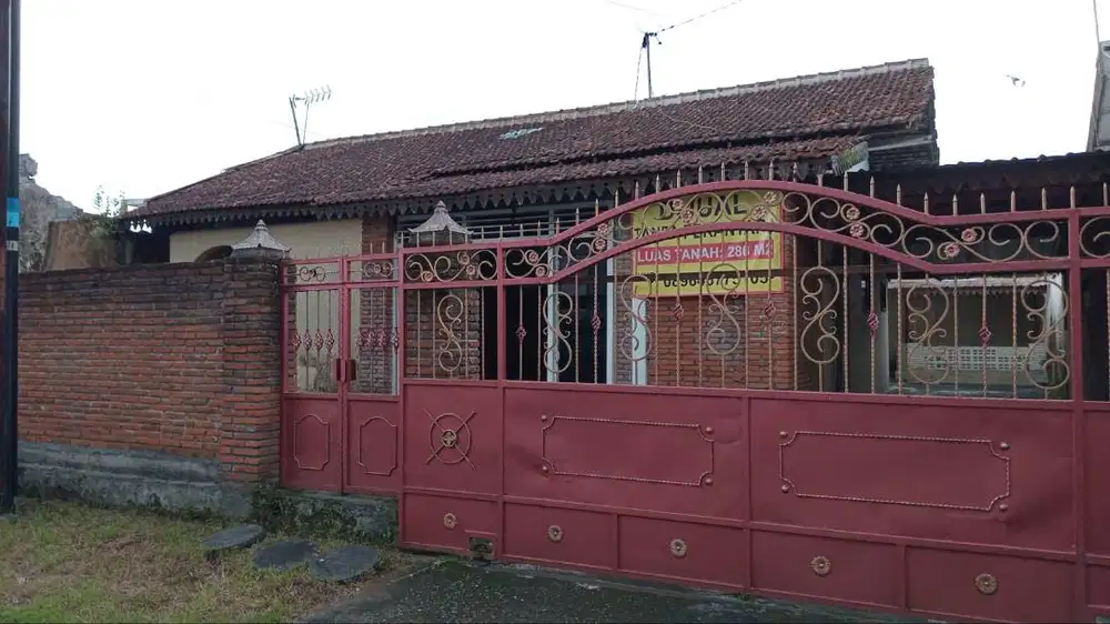 DI JUAL RUMAH DAERAH MALANG, dekat dari kota malang Bisa nego