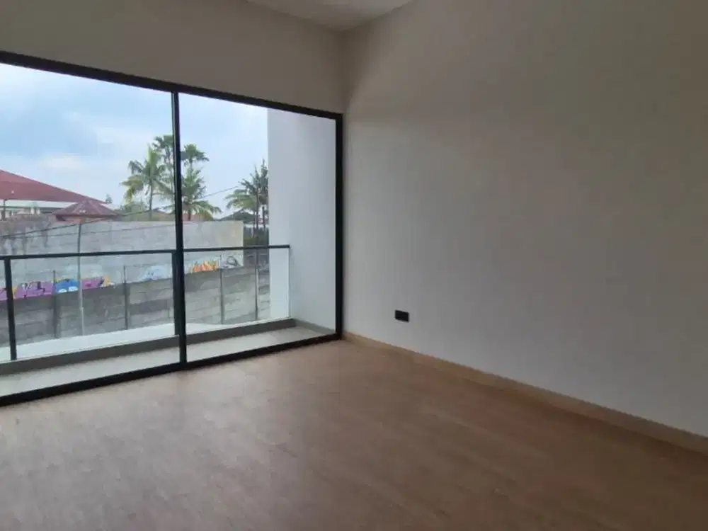 Ada Halaman Belakang, For Sale Rumah Di Cluster Elite Setra Duta, Blok L, Bandung