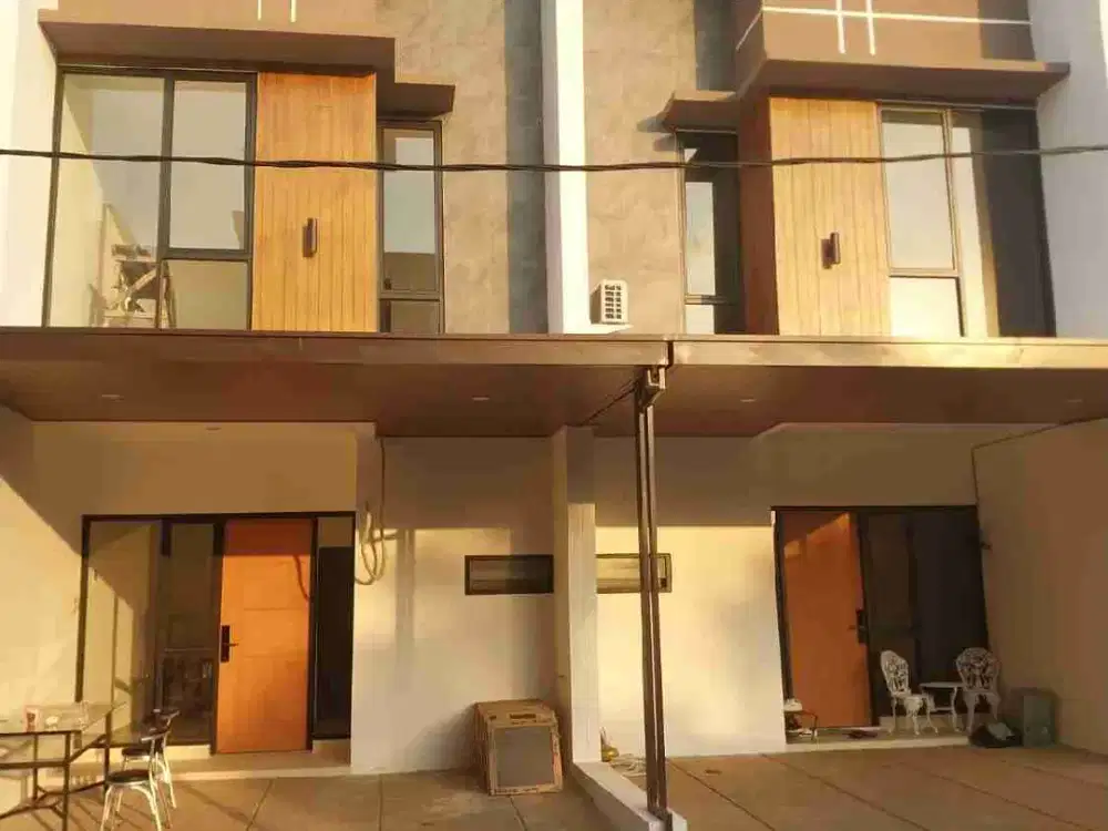 DIJUAL RUMAH 2 LANTAI SIAPHUNI SMARTHOME DI CIREUNDEU BISA KPR!