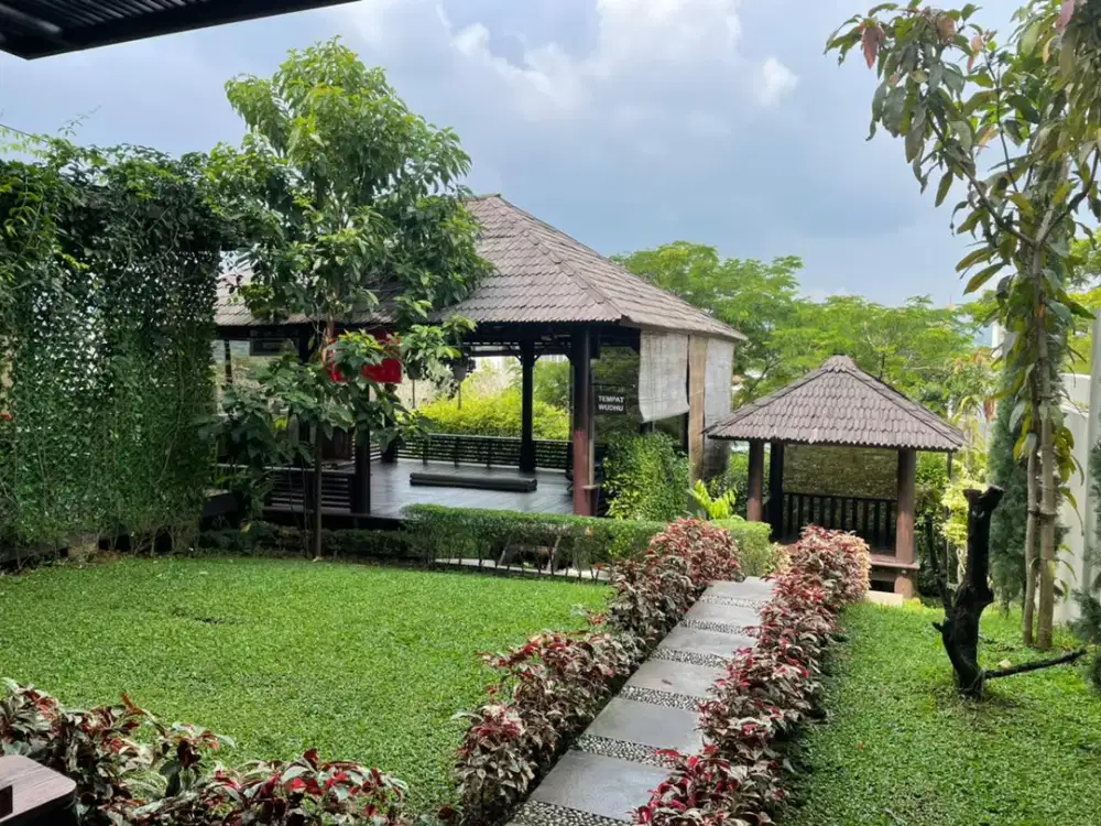 Dijual Rumah Cantik Dan Siap Huni Berlokasi Strategis Di Sentul City