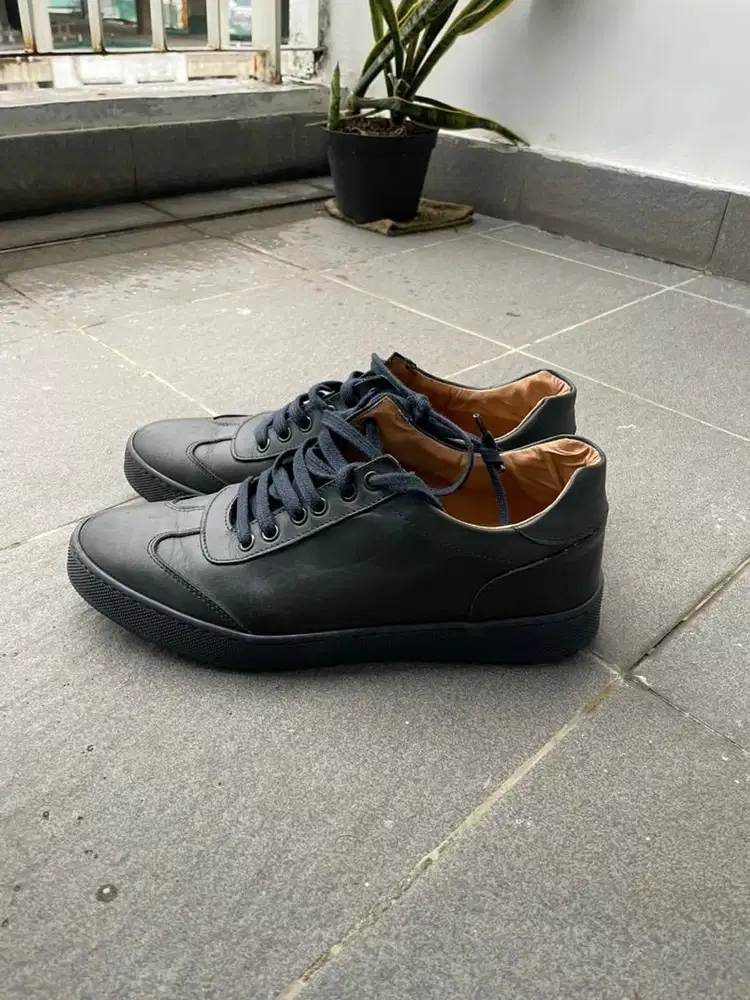 Sepatu Kulit Luigi Fusaro Made in Italy