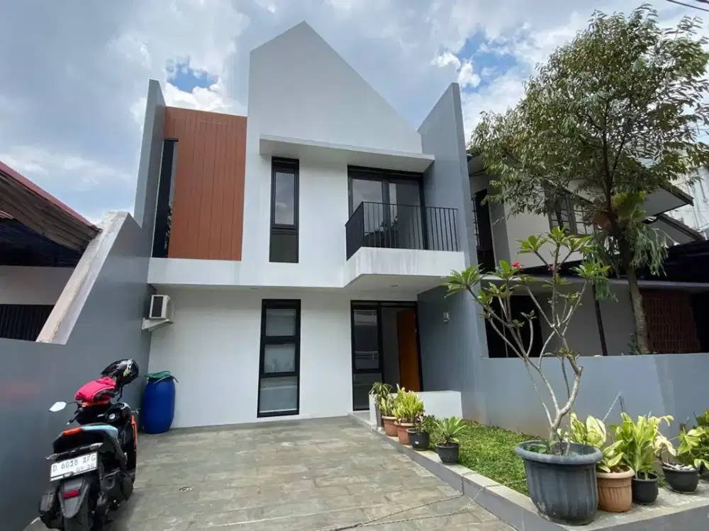 JUAL RUMAH BARU MINIMALIS DI KAWASAN STRATEGIS PERUMAHAN CIGADUNG DAGO SAYAP TUBAGUS ISMAIL