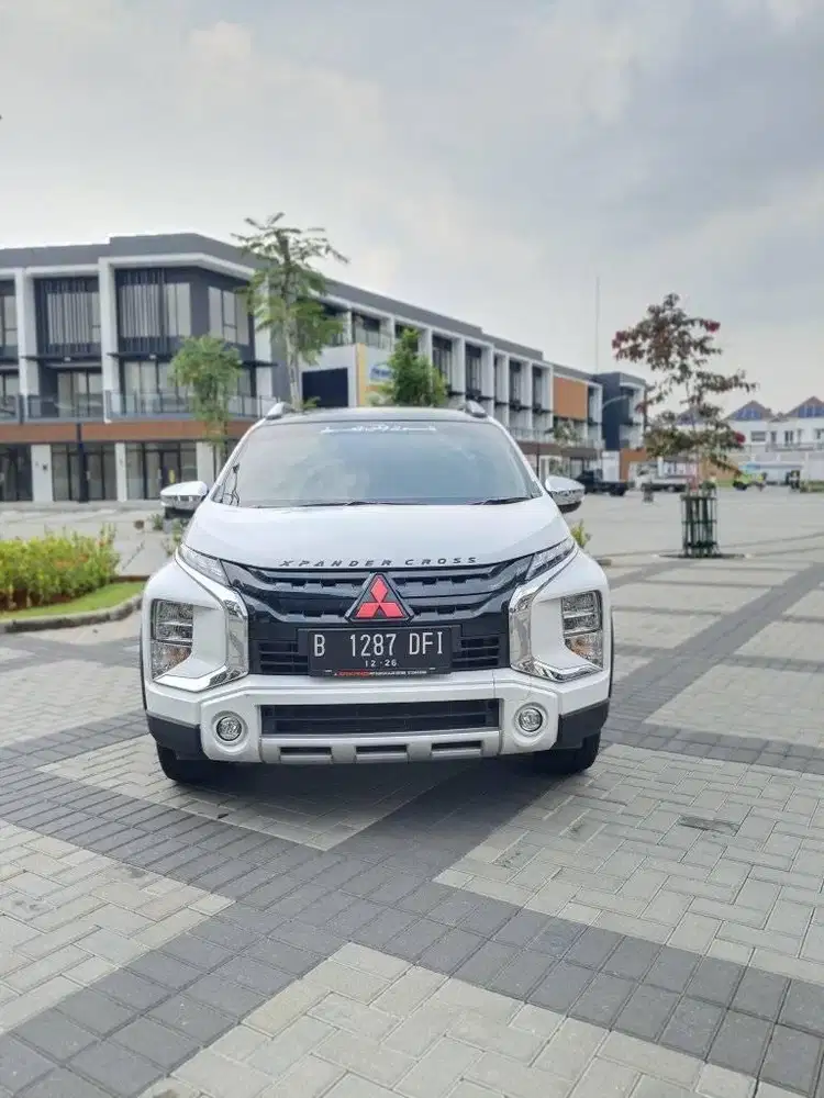 tdp 20 jt km 40 rb Mitsubishi Xpander Cross premium ac digital 2021
