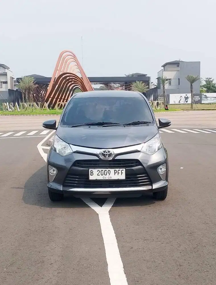 tdp 12 jt Toyota Calya G AT 2018 abu-abu