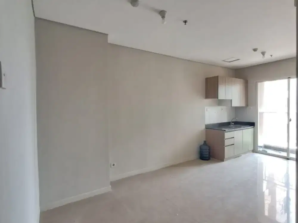 2BR Unfurnished Apartemen Madison Park - Mall Central Park