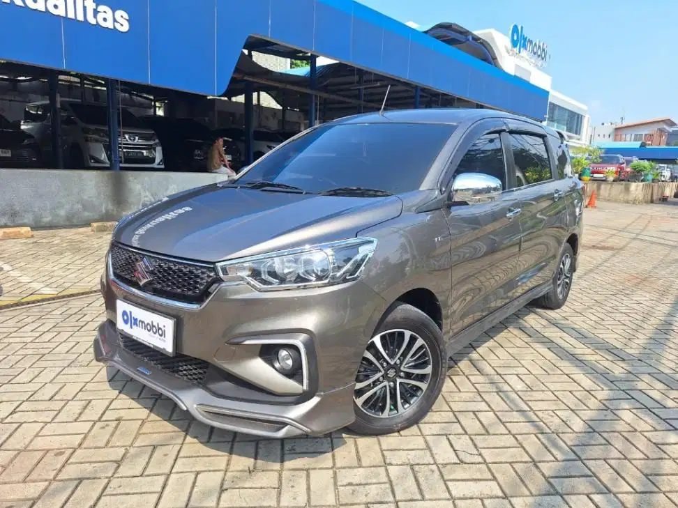 LOW DP Suzuki Ertiga 1.5 Hybrid SS Bensin-AT 2023 ROD