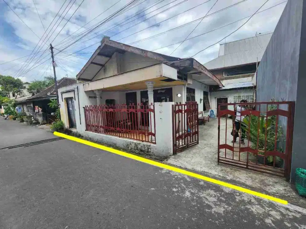 Rumah Hitung Tanah Saja Di Sumber Dekat Jln Raya