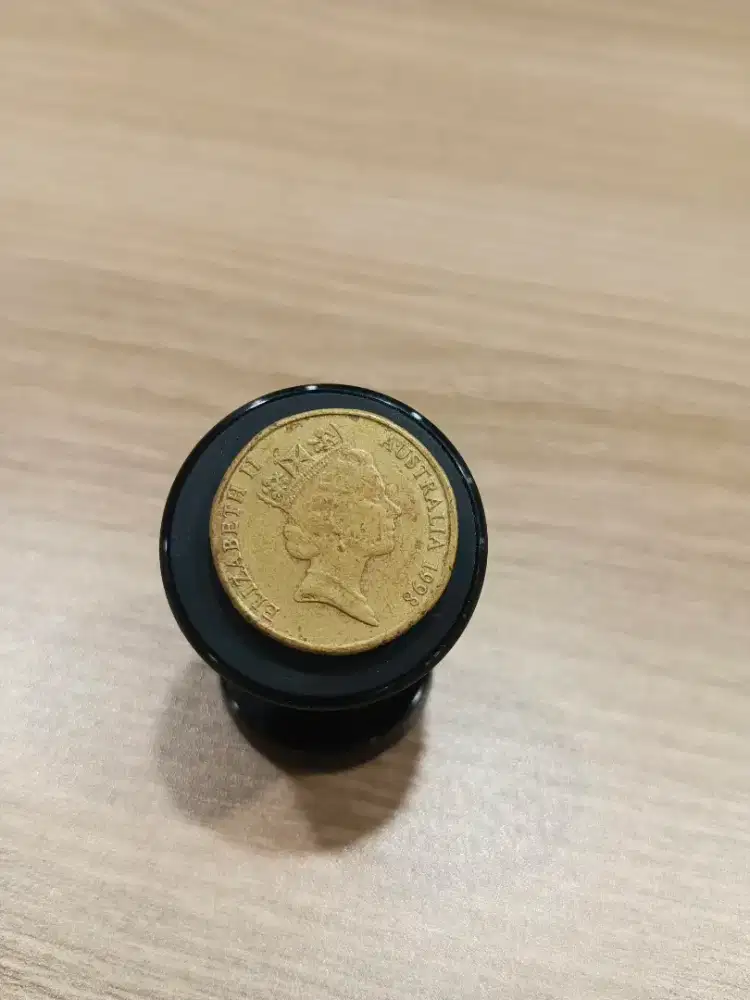 Koin Elizabeth II 1998