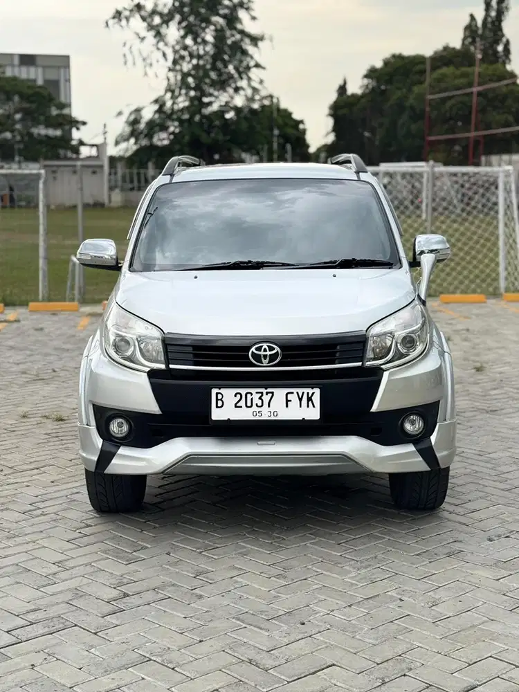 Toyota Rush 2016 Bensin