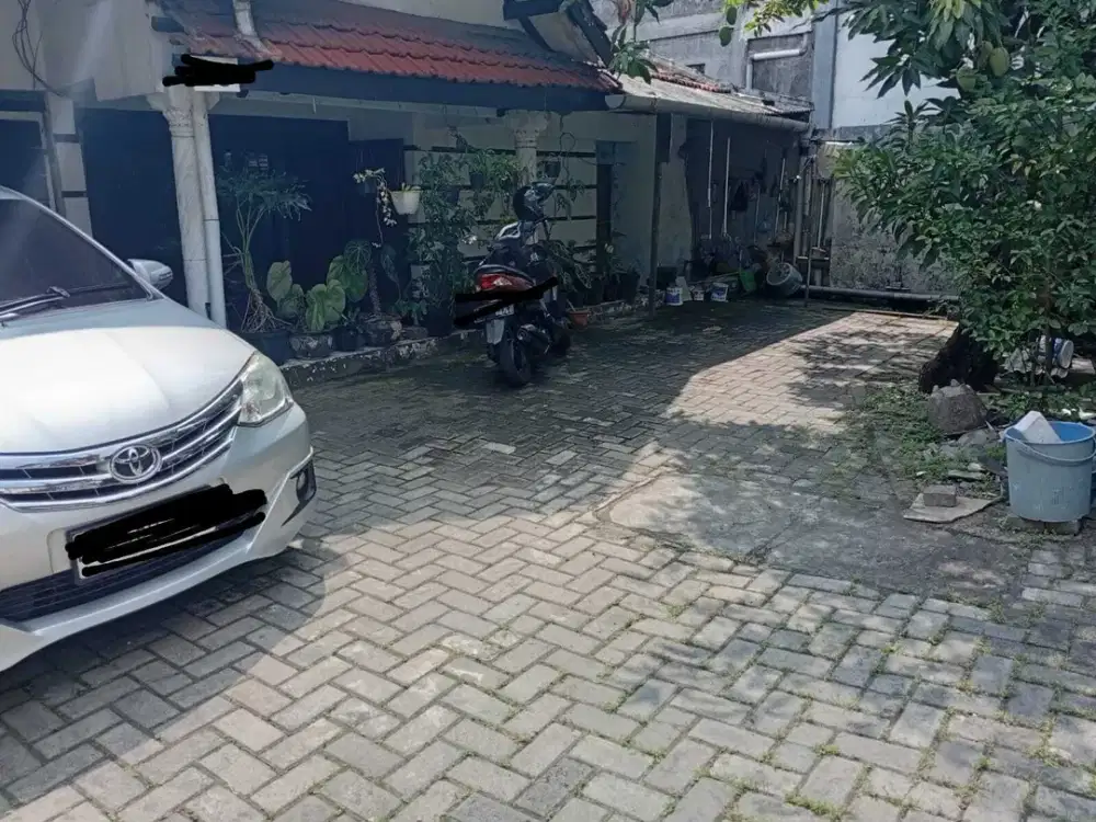 Rumah Dijual di Nginden