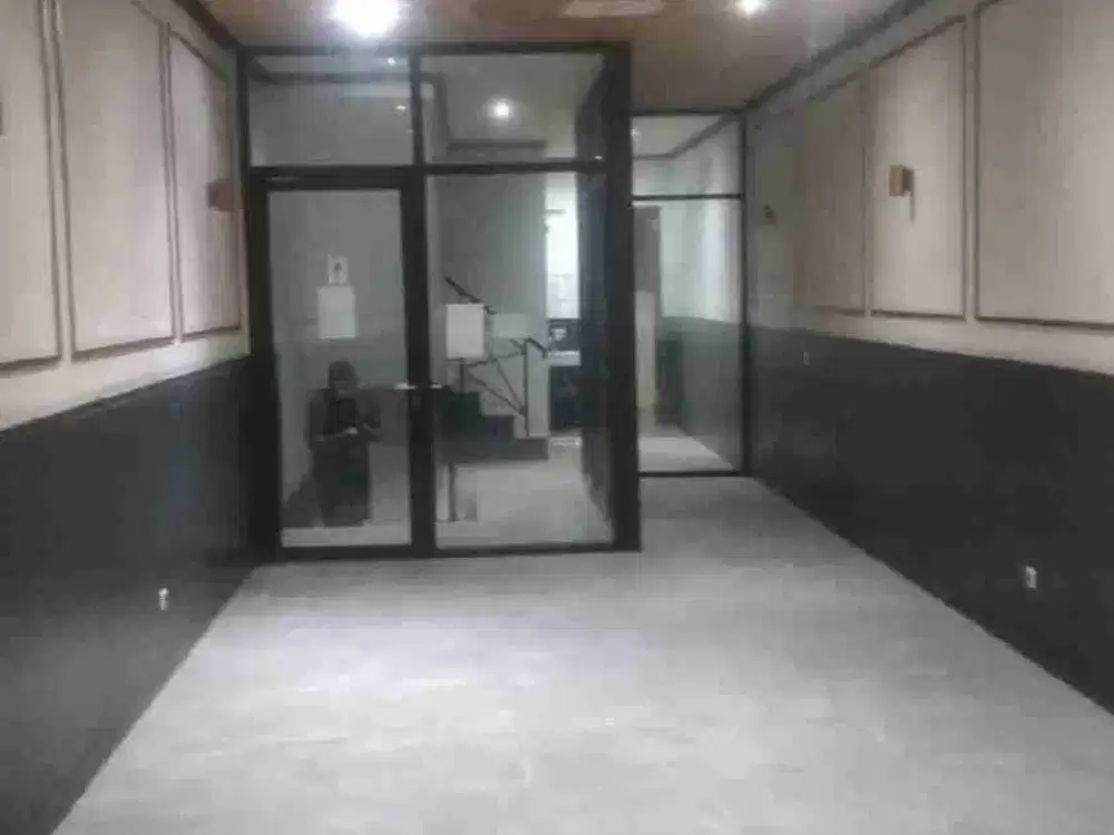 disewakan ruko tebet raya jakarta selatan