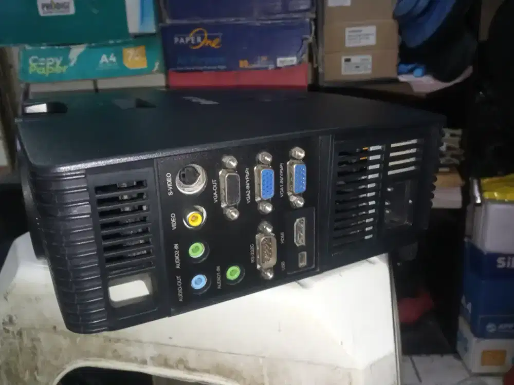 Infocus in226 hdmi 3800 lumen siap pakai