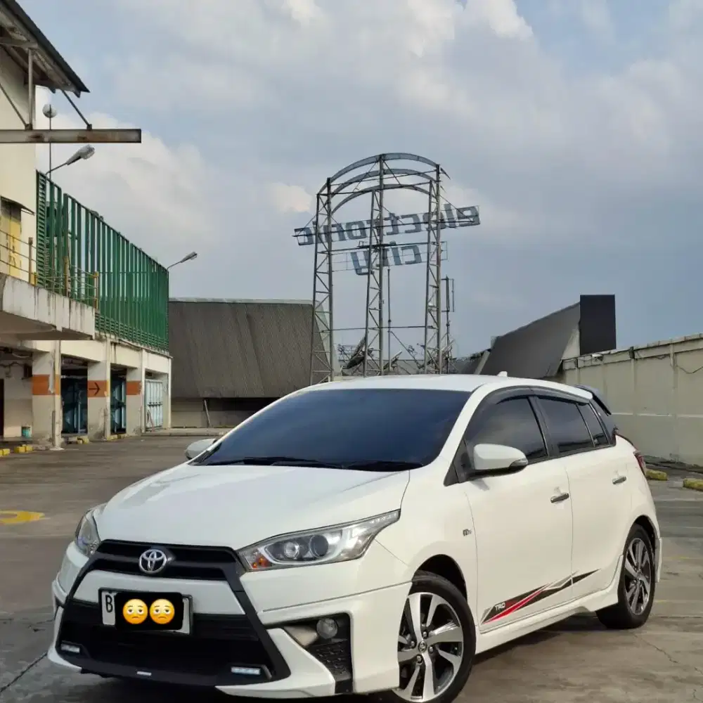 DIJUAL TOYOTA YARIS TRD SPORTIVO 2017