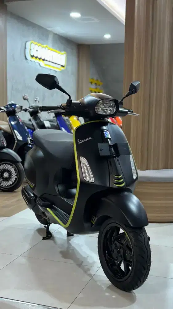 VESPA SPRINT TECH SPECIAL EDITION 2025