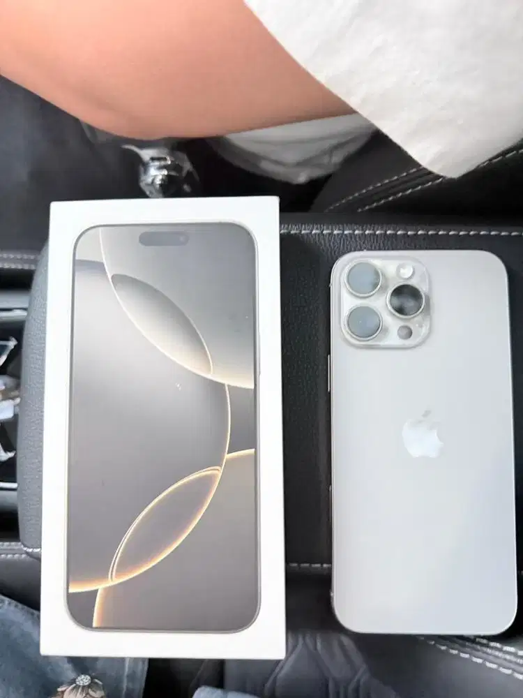 IPHONE 16 PM 256 Natural Titanium inter