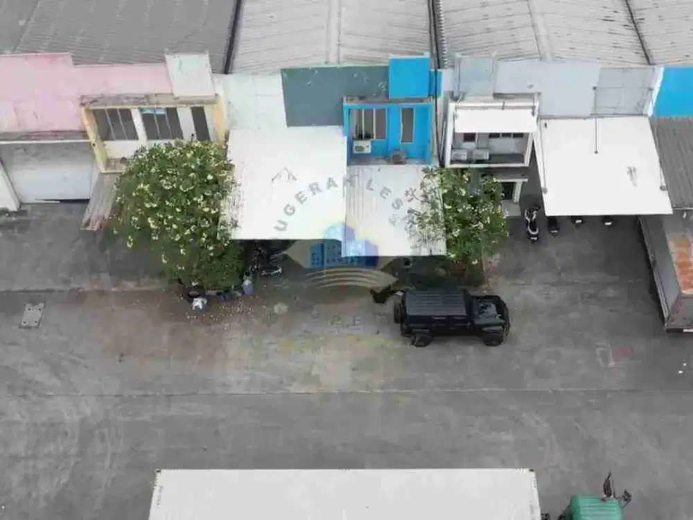 Dijual Cepat! Gudang Strategis di Area PergudanganGandasari - Tangerang. Akses Container 40 Feet.