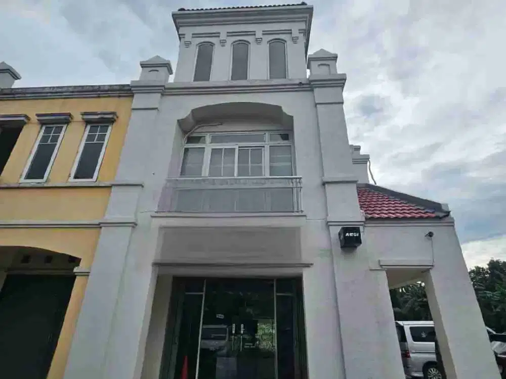 DISEWAKAN CEPAT RUKO HOEK FULL RENOVASI DI BANJAR WIJAYA TANGERANG