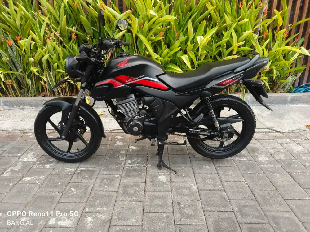 Verza cb 150R tahun 2022