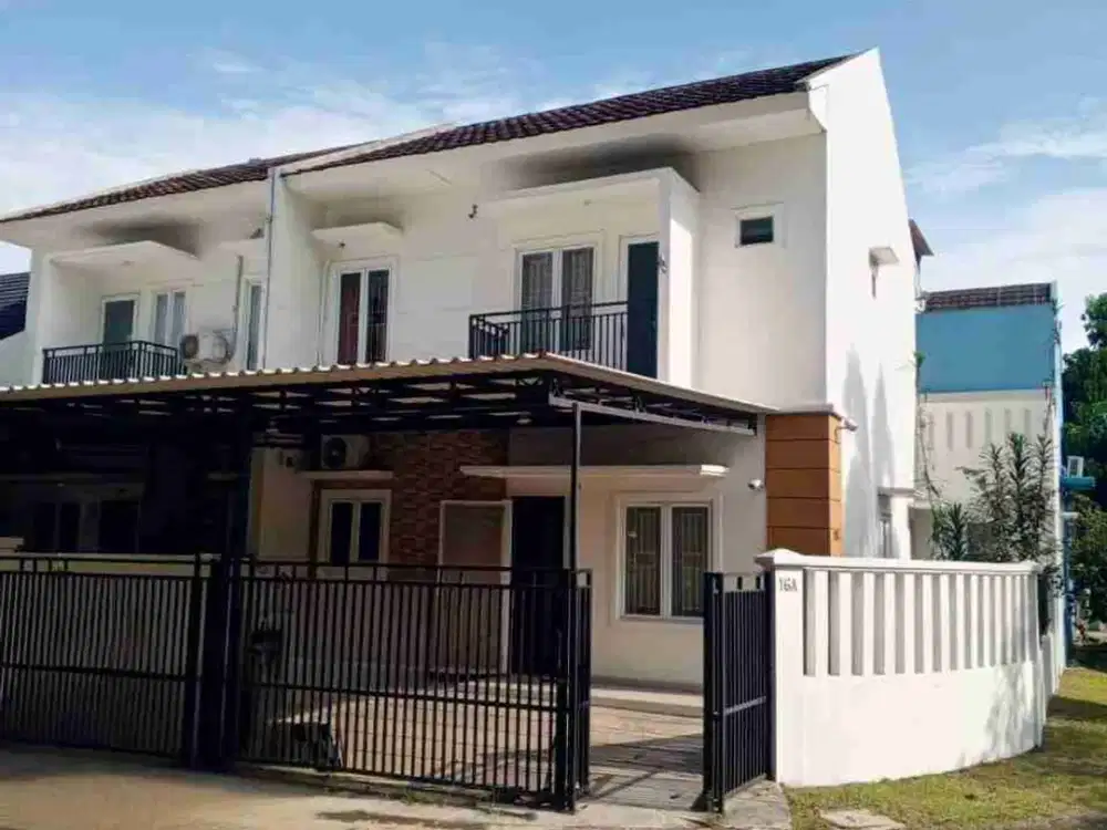 Disewakan rumah hoek  2 Lantai semi furnished citra raya Tangerang