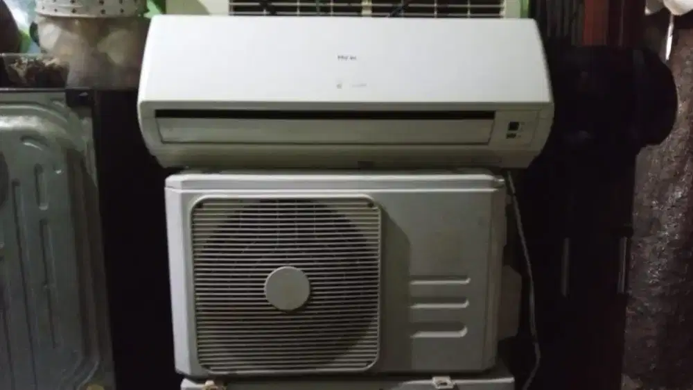 AC Haier 1/2 PK Normal Gress