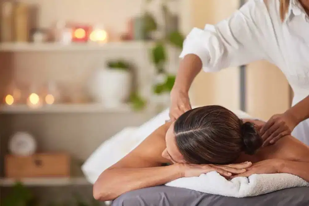 Therapist Massage