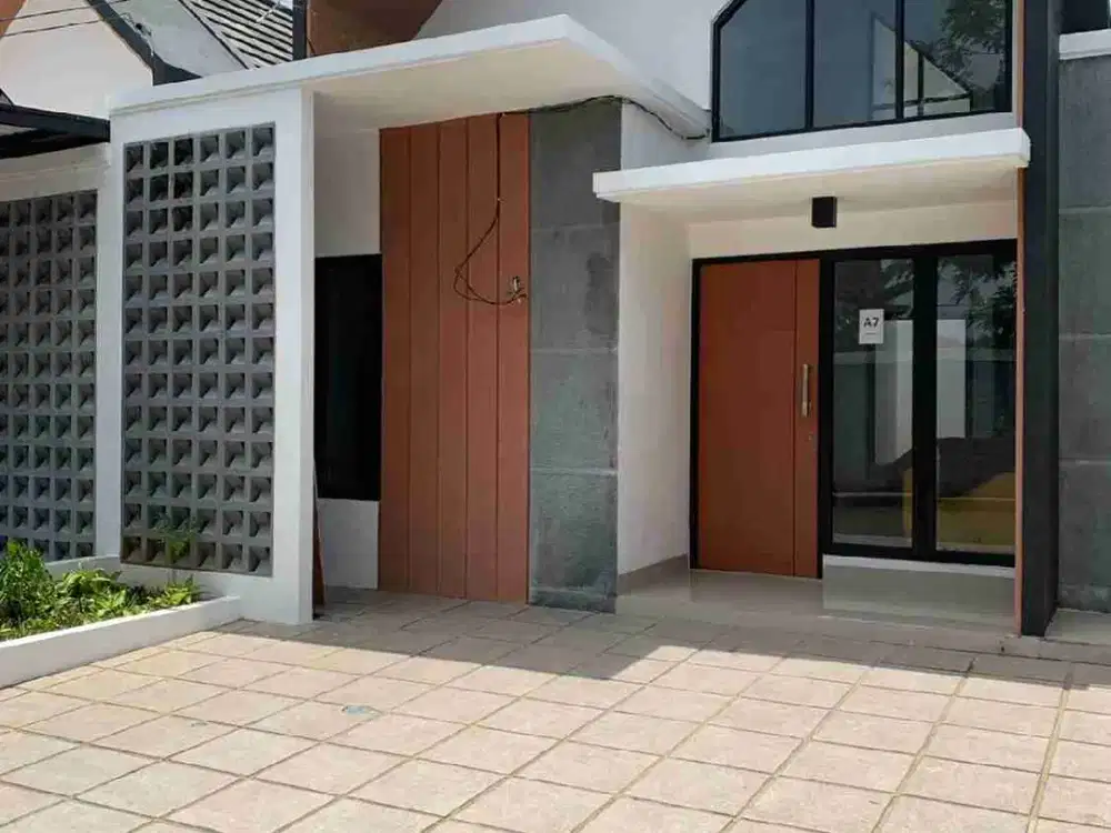 Ready rumah mewah cash kpr , lokasi strategis