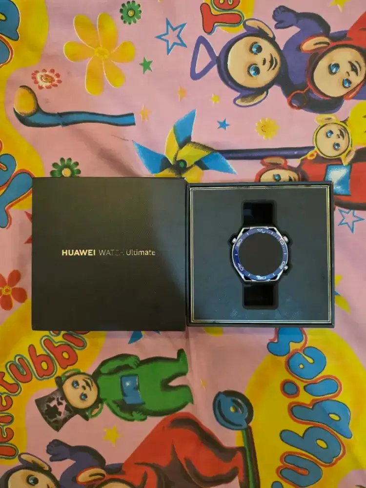 Huawei Watch Ultimate resmi Mei 2026