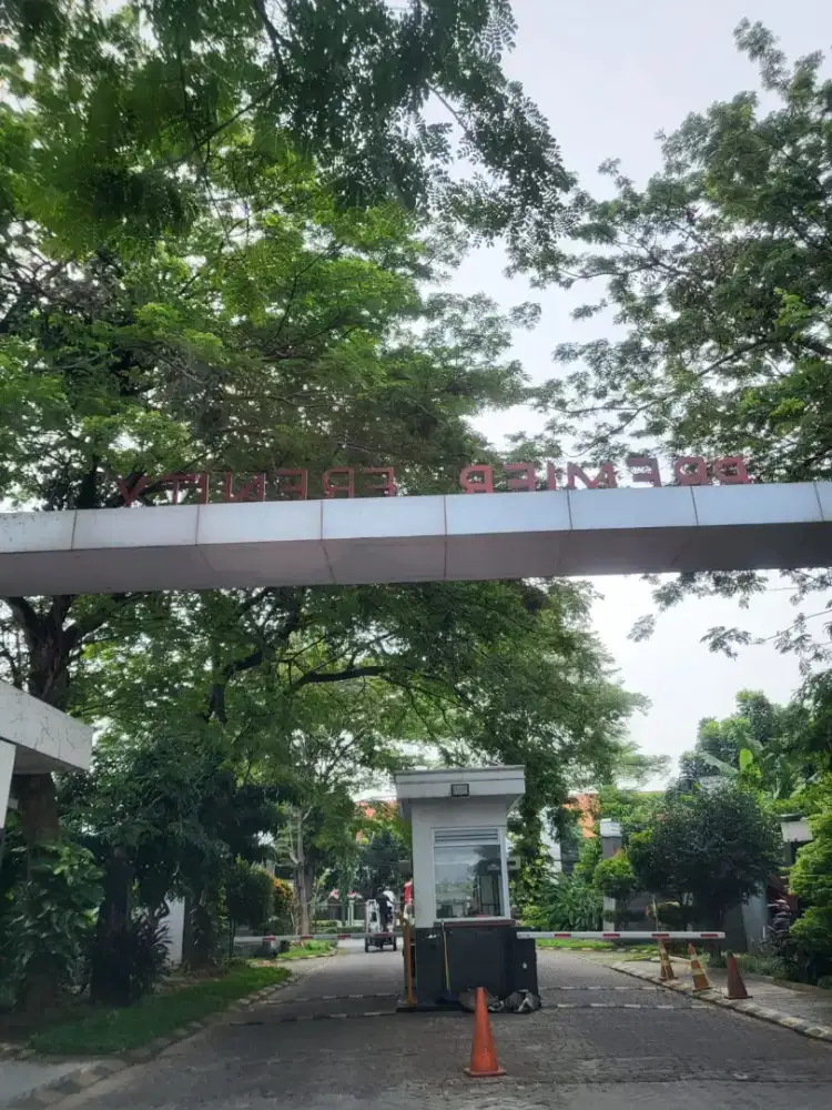 Disewakan Rumah Murah Sangat Strategis Cluster Premier Serenity Bekasi