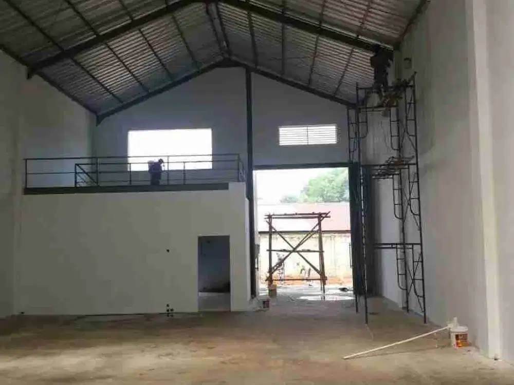 Disewakan Gudang Akses kontainer Luas 300 meter