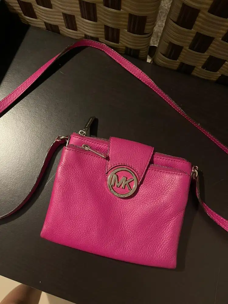 Michael Kors Sling Bag Original USA