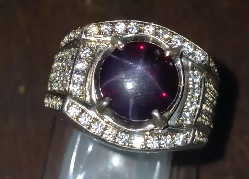 Dijual rare item purple spinel star