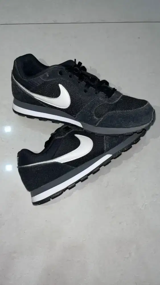 Nike MD Runner 2