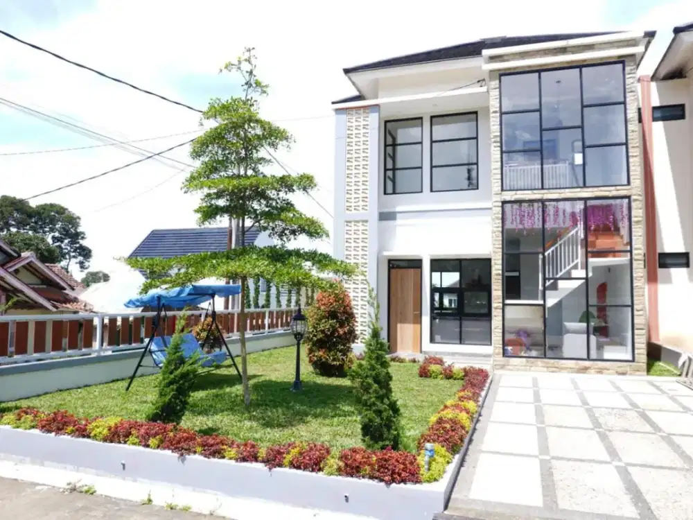 Murah Rumah Villa Cantik di Lembang Manoko