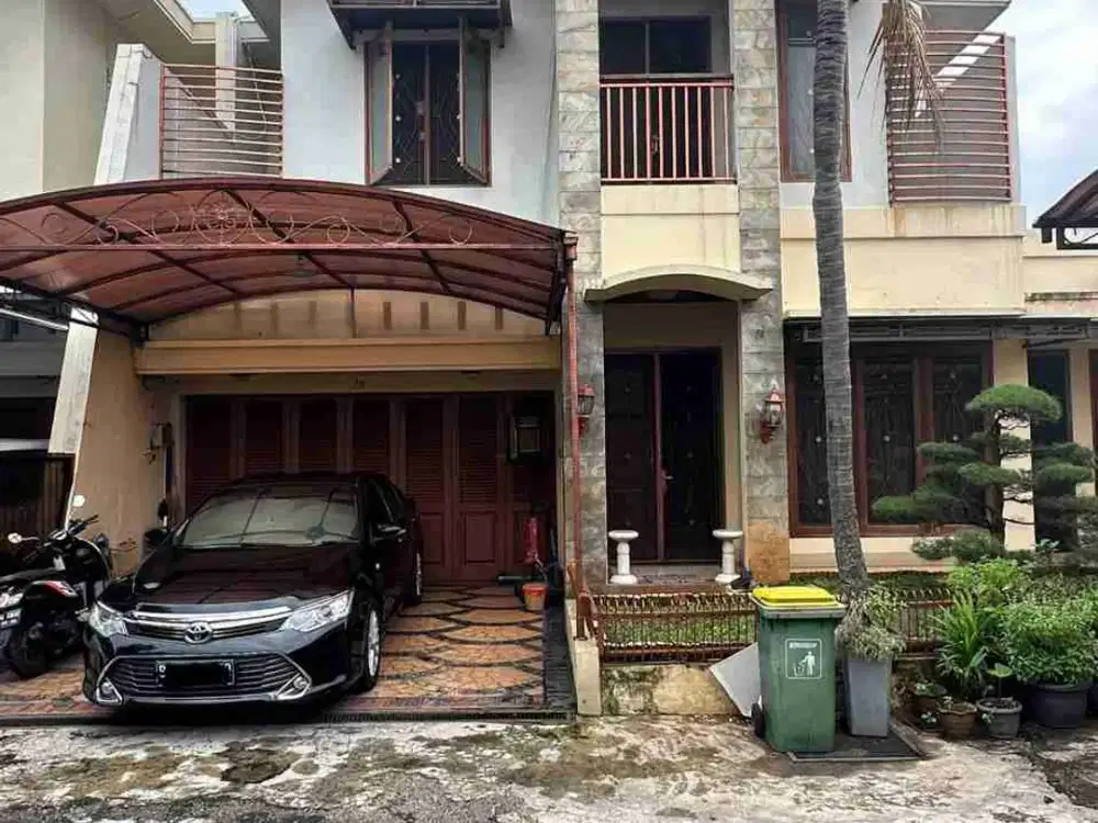 Dijual Rumah Bagus Siap Huni Fatmawati Townhouse