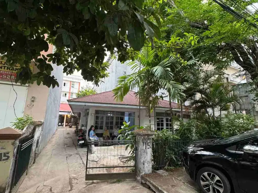 Dijual Rumah Besar Jl Gunung Merapi Makassar