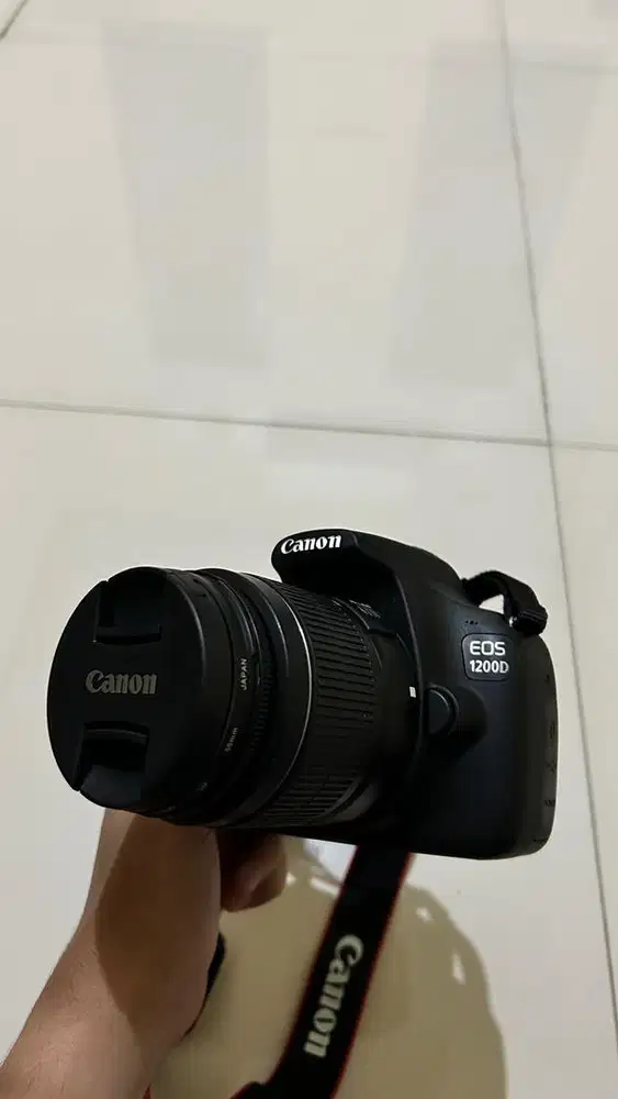 Canon eos 1200D