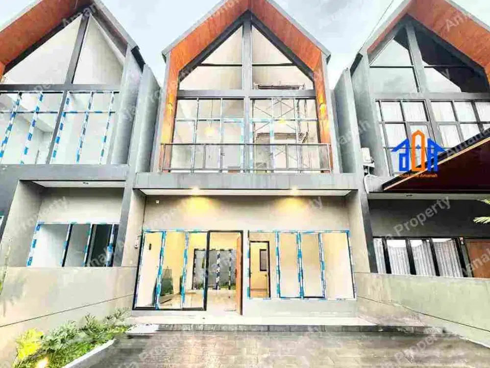 Rumah Tanah Luas Siap Huni Dalam Komplek Perumahan Nyaman