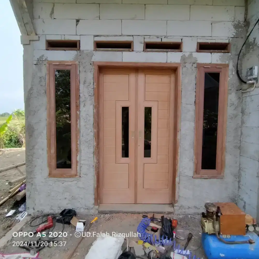 Kusen pintu dan jendela kayu